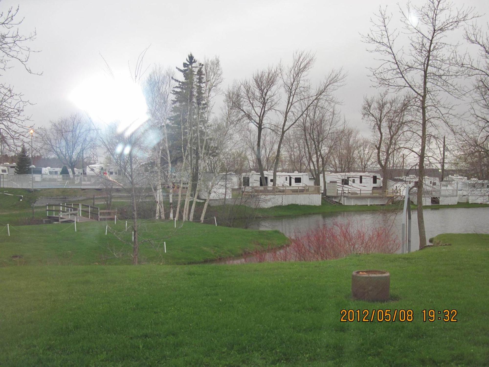 Motel Parc Beaumont Inc. Экстерьер фото