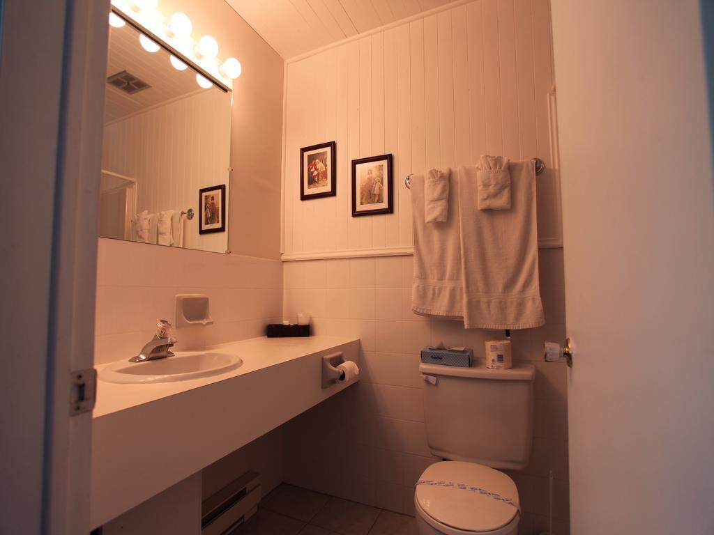 Motel Parc Beaumont Inc. Экстерьер фото